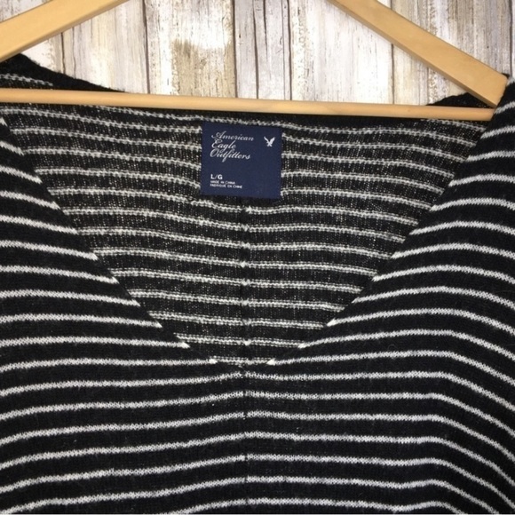 American Eagle Black & White Striped V Neck Sweater - Picture 3 of 5